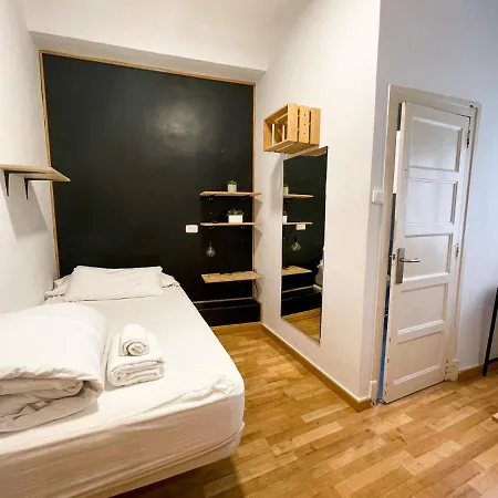 Az The Bridge - Coliving Guest house *